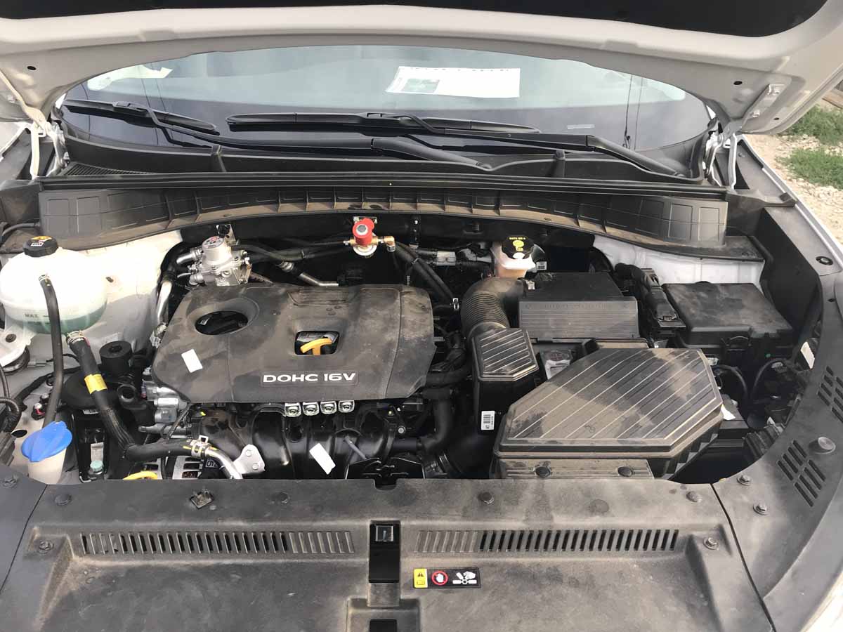 Подкапотная компоновка ГБО BRC на а\м Hyundai Tucson