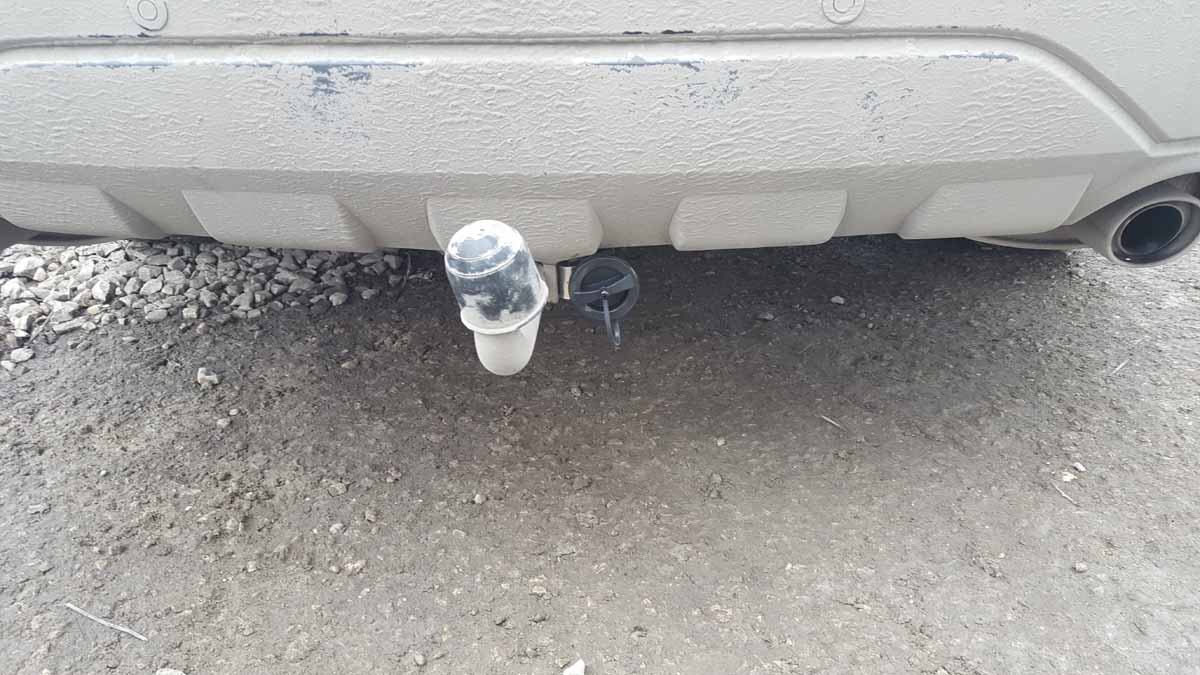 ВЗУ под бампер автомобиля